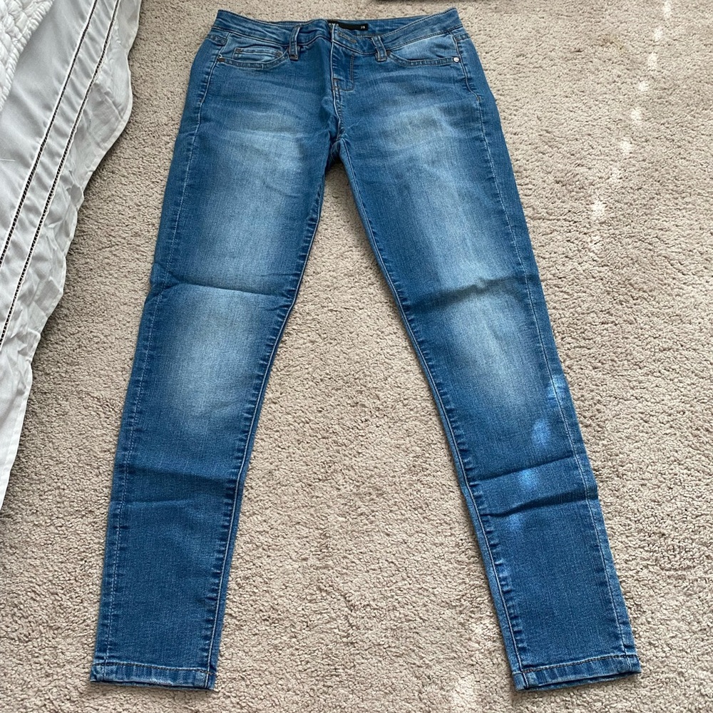Harper skinny jeans size 24